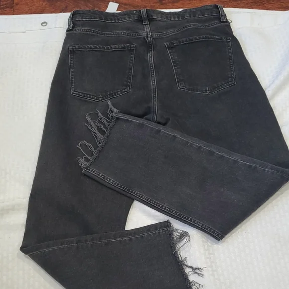 Zara Charcoal Distressed Crop Jeans - Picture 11 of 12